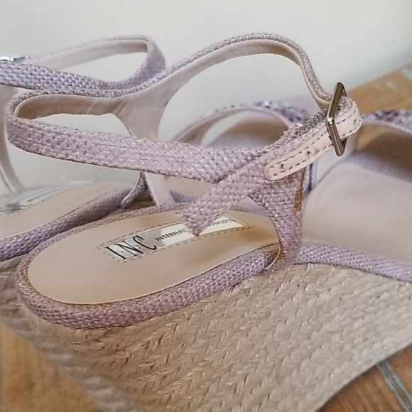 INC 🍑Peach Wedge Sandal - SZ 10 - Picture 8 of 11